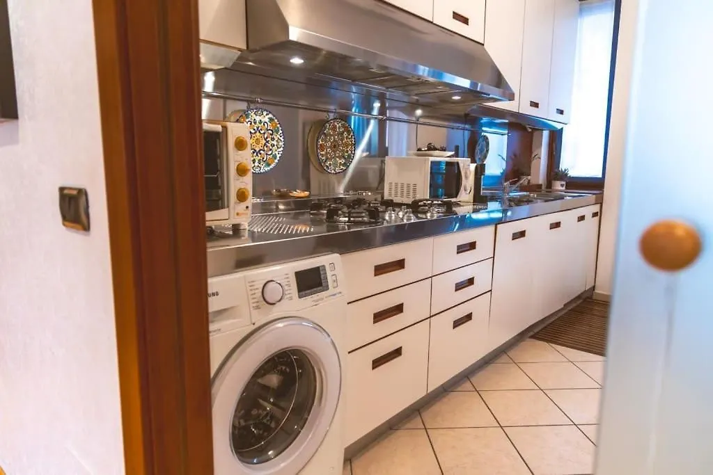 Apartmán Ampia Oasi A Porta Venezia: Casa In Milano Centro 0*,  Itálie