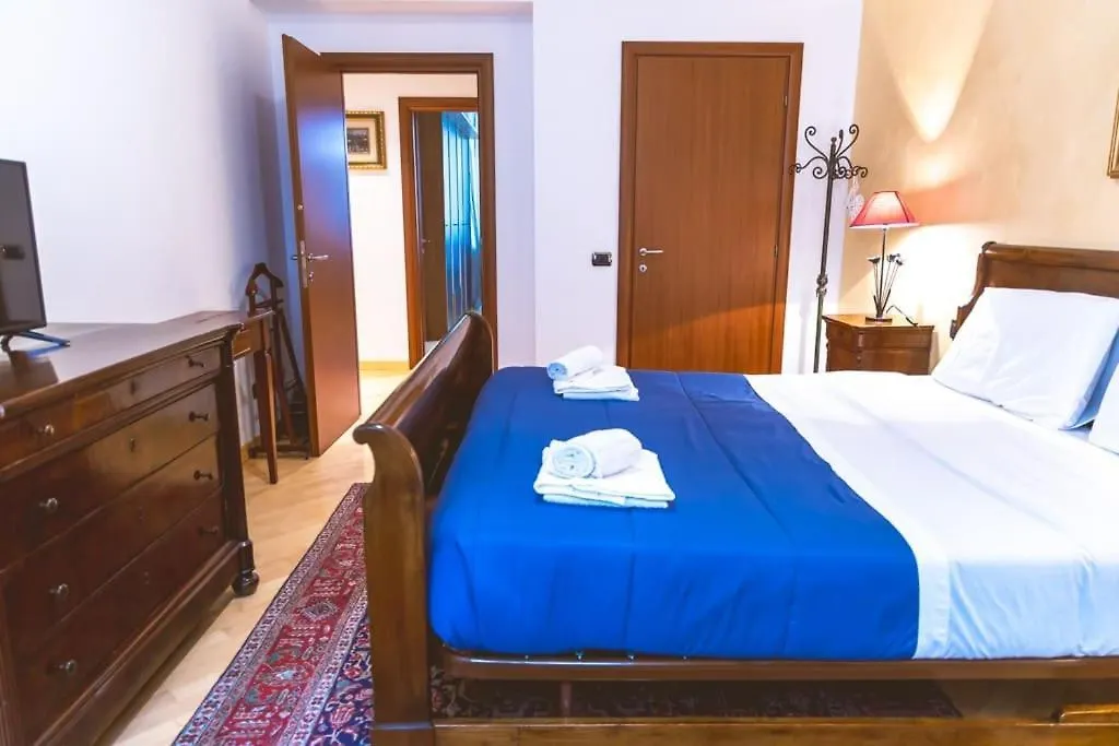 Ampia Oasi A Porta Venezia: Casa In Milano Centro Apartment